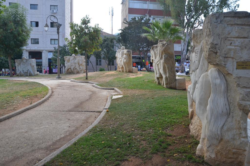 Pinsker Garden Apartment - Petah Tikva Petach Tikva Zewnętrze zdjęcie